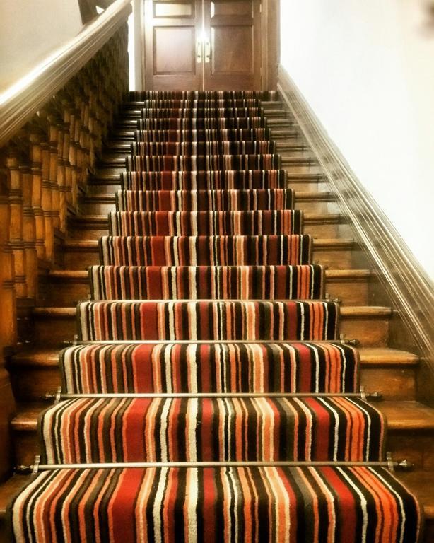 Manor Parc Hotel カーディフ エクステリア 写真