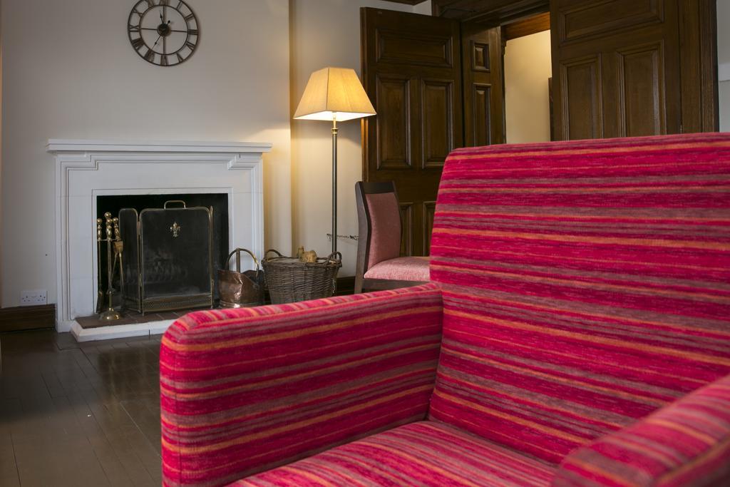 Manor Parc Hotel カーディフ エクステリア 写真